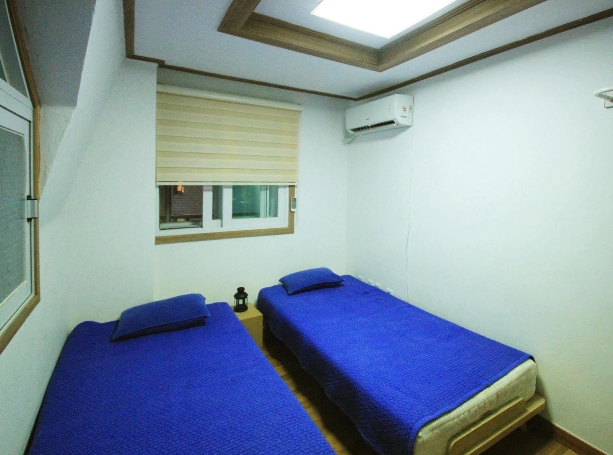 The One Hostel Hongdae In Seoul - Foreigner Only Kültér fotó